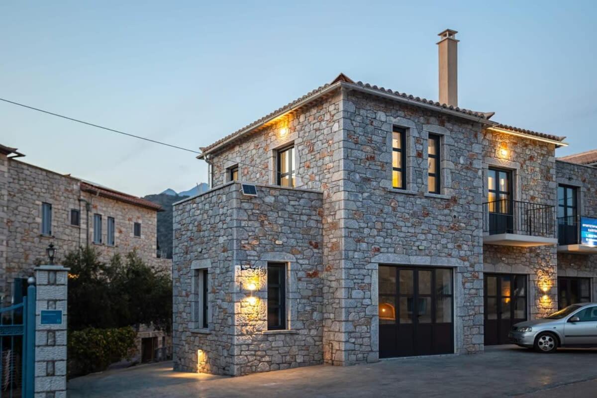 Mani Stone Built Home A Breath Away To The Sea Stoúpa Exterior foto